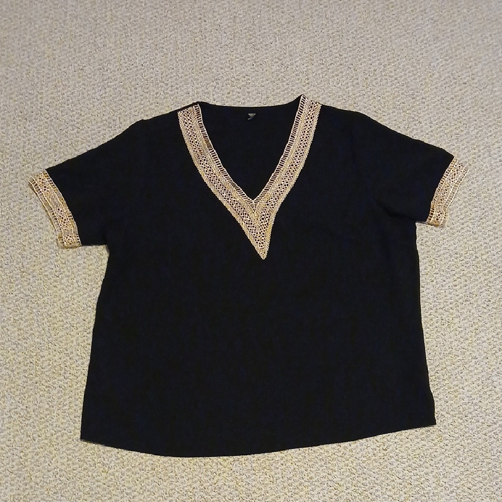 SHEIN Black Top with Gold Trim 1XL